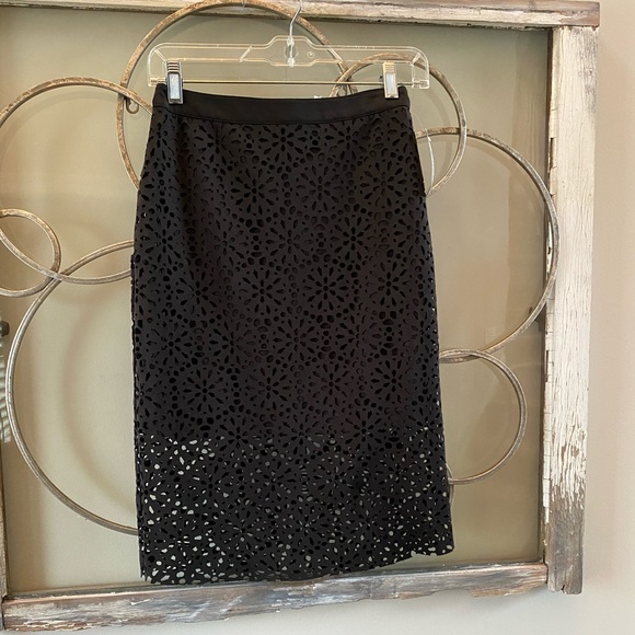 NWT-Gianni Bini Black, Cut Out skirt, XS - Picture 1 of 8